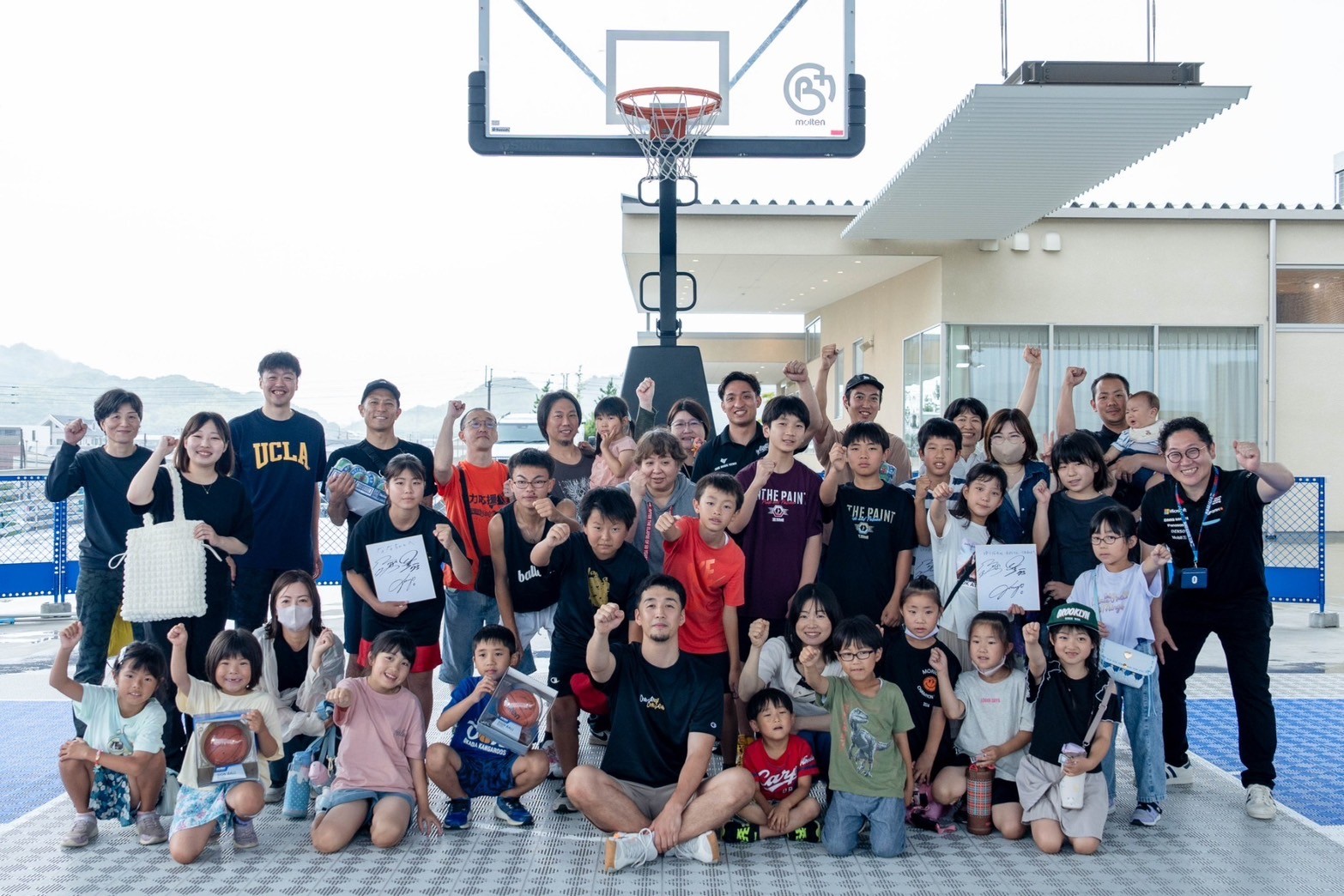 ネッツトヨタ愛媛55周年記念 molten コラボイベントを企画し、会場は満員に！！